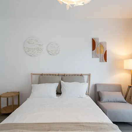 Plaza Residence Studio 214-3